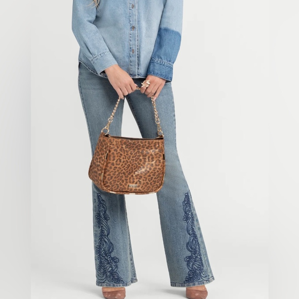 Jessica Simpson Blue Flare Jeans with Elegant Embroidery
